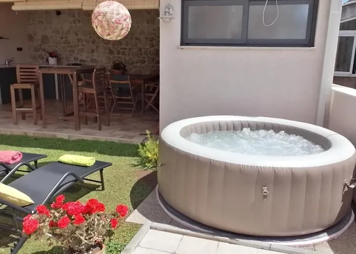 Duplex Maria Di, Free Parking, Sea View